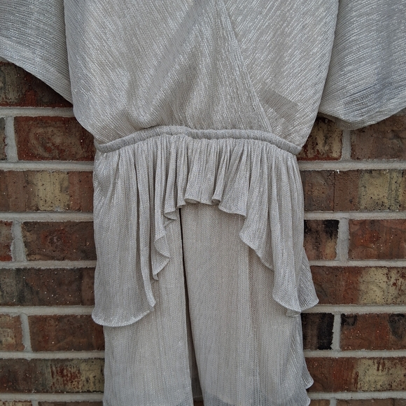 💕 NEW Lovestich Toast Of The Town Metallic Mini Dress. Sz.S - Picture 4 of 12